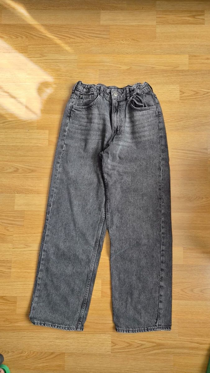 H&M Hosen: Jeans – Neu (gemäss Beschreibung) aus Zürich von Moskitia