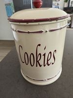 Metal cookie jar
