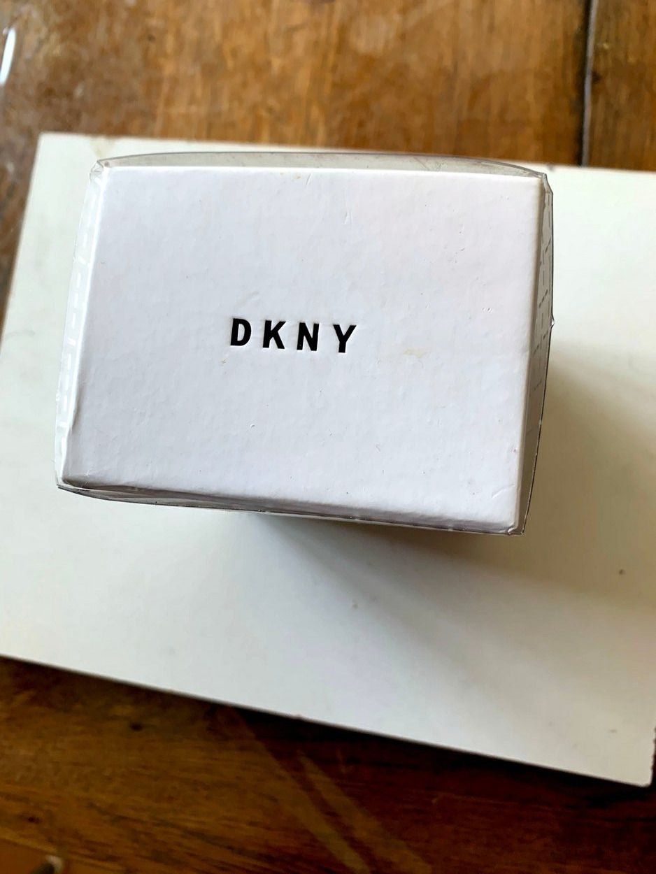Boîtes de montres: DKNY ORIGINAL - WATCH BOX VINTAGE !!! – D'occasion à Emmen par newdeal1970 1
