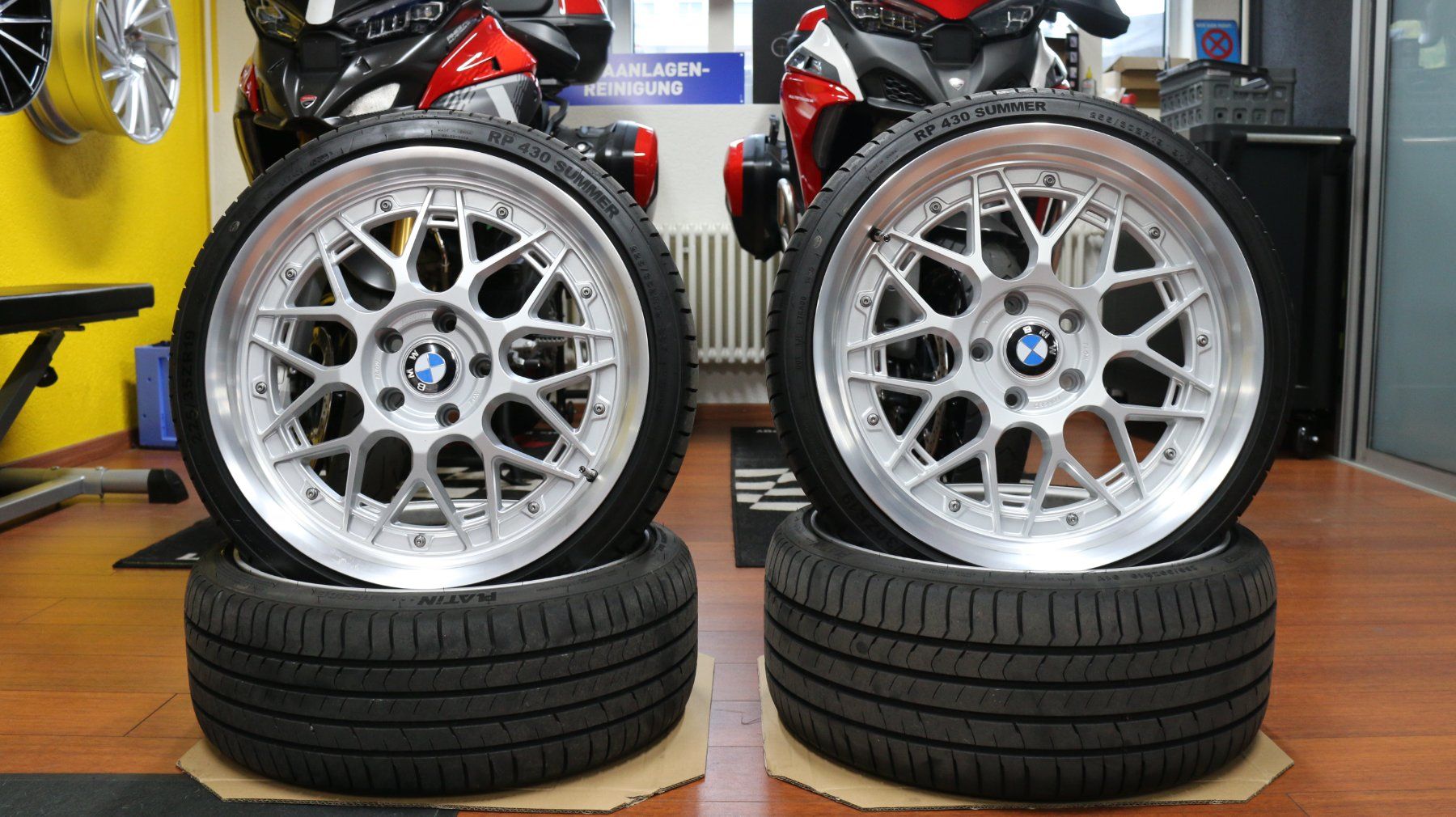 BMW Pneumatici & Ruote complete: BMW Classic Wheels FOX HIRO 19 Zoll – Nuovo e nell'imballaggio originale da Emmenbrücke venduto da Progress_Plus_AG 4