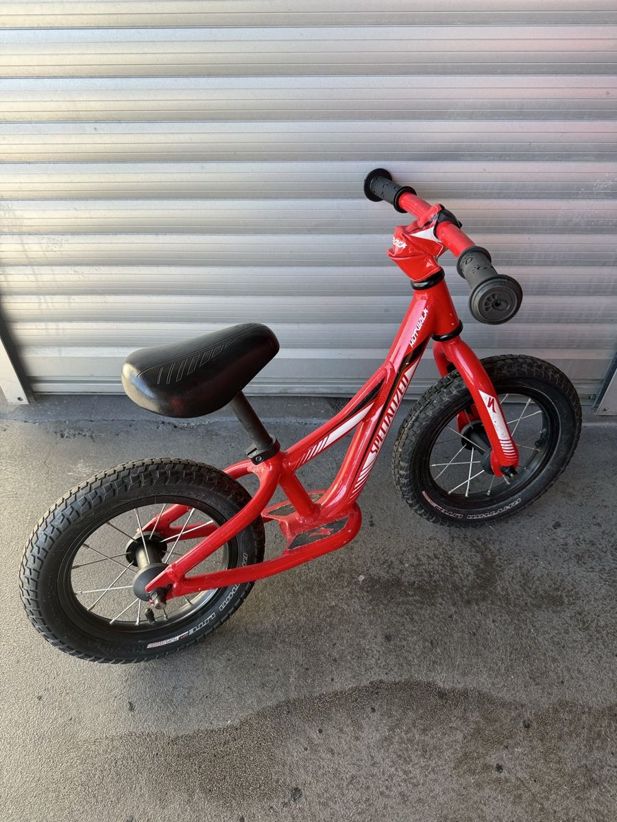 Veicoli per bambini: Laufrad Specialized Hotwalk rot 12 Zoll – Usato da Pfungen venduto da 3LGK158 1