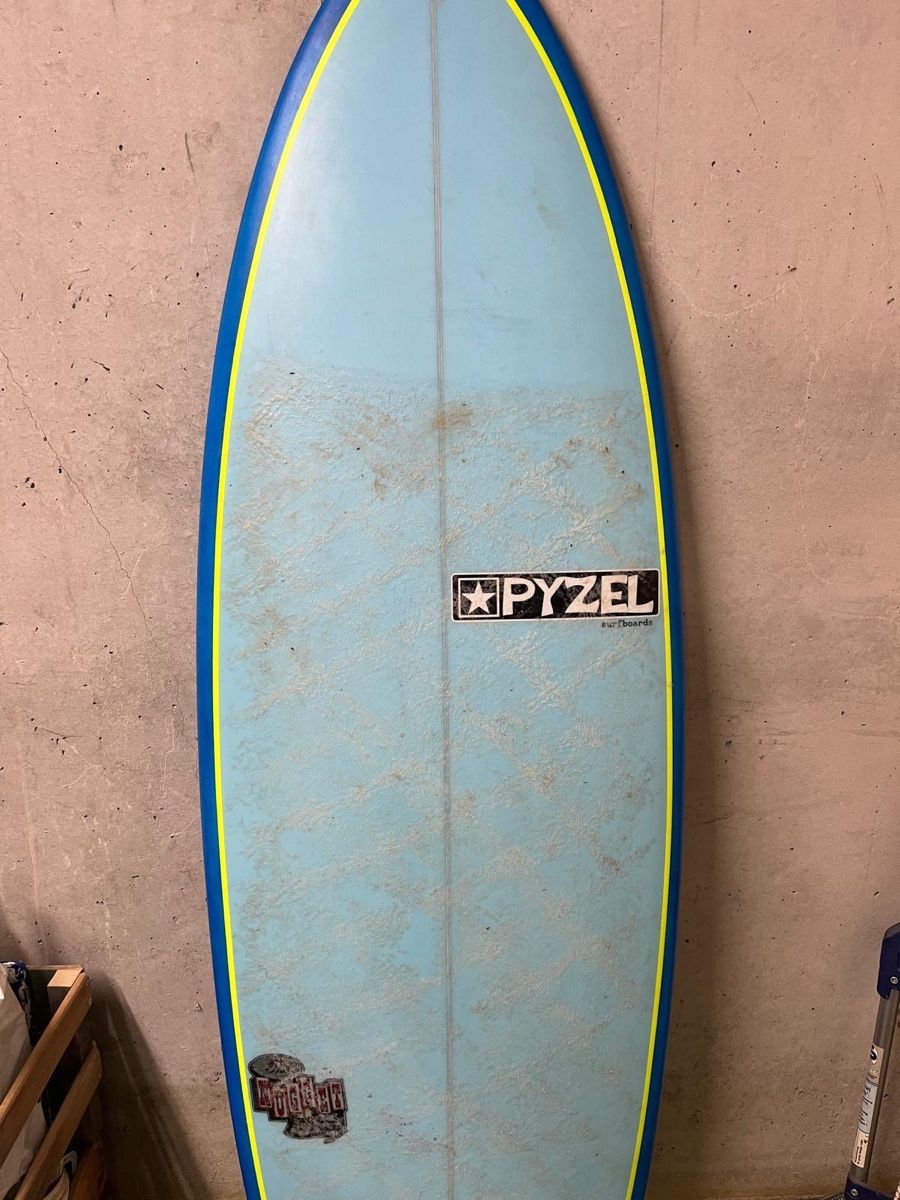 Tavole da surf e di nuoto: Pyzel Surfboard, 5'10" – Usato da Mettmenstetten venduto da Corwu