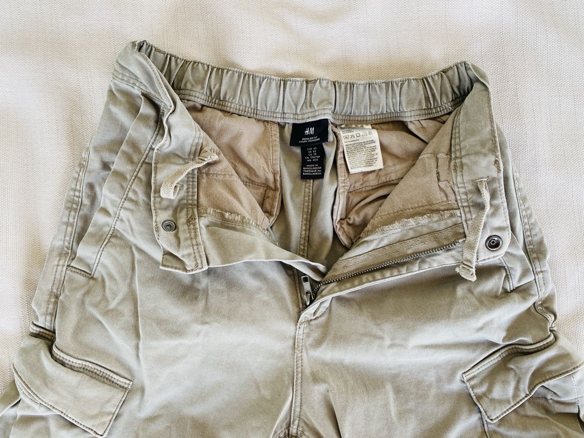 H&M Hosen: H&M Cargo pants, Gr.175 – Gebraucht aus Uster von iyu_pww2 2