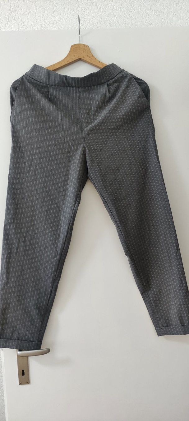 Pantalons: Hose pull & bear – Neuf (Voir description) à Rüti ZH par Happynong 2