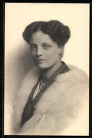 Portrait Prinzessin Gundelinde von Bayer