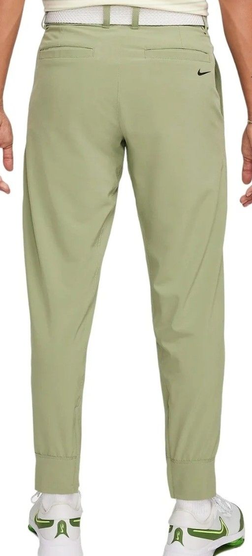 Nike Pantaloni: Nike Tour repel Jogger pants 34 – Usato da Bachenbülach venduto da Food4Thought