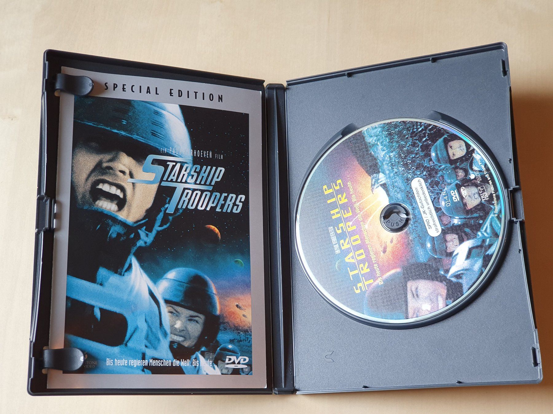 Alle DVDs: Starship Troopers – Gebraucht aus Stansstad von collectorsshop 2