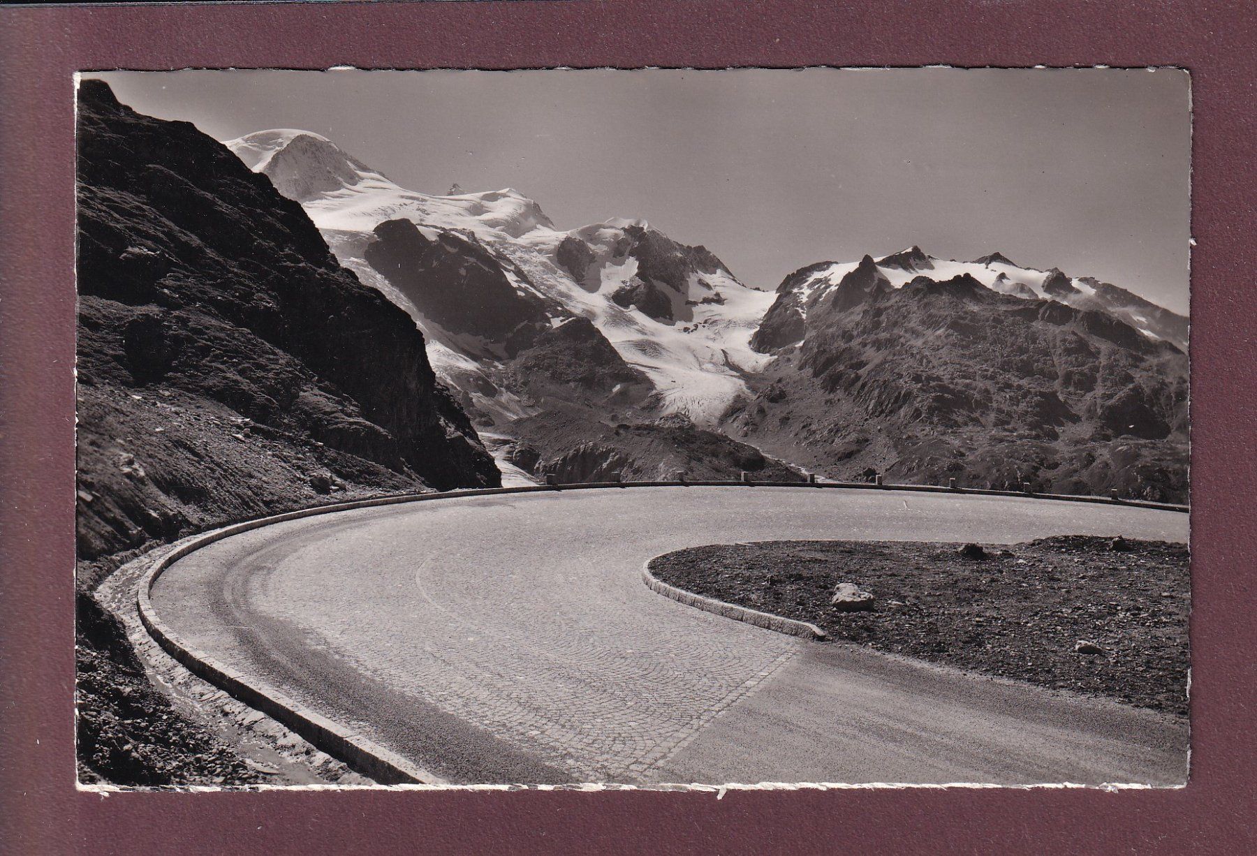 Cartes postales: SUSTENSTRASSE - Gletscherrank – D'occasion à Pully par nicecards