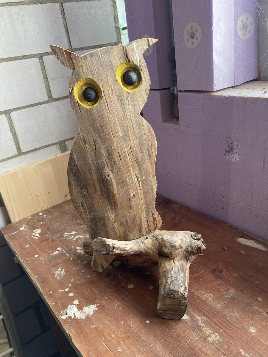 Alle Dekorationen: Holzeule auf Ast – Gebraucht aus Einsiedeln von Gipfelifresser123