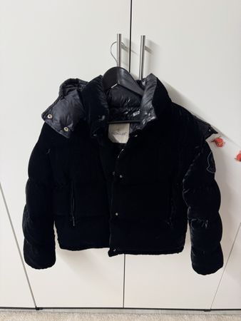 Moncler Black Velvet Winter Padded Jacket - Size Small