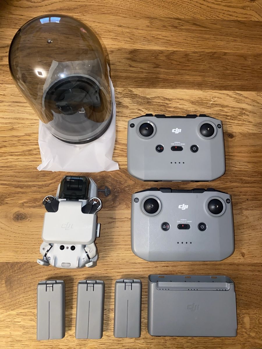 DJI Mini 2 Fly More Combo 3 Batterie + 2 Telecomandi + Bor (Gebraucht ...