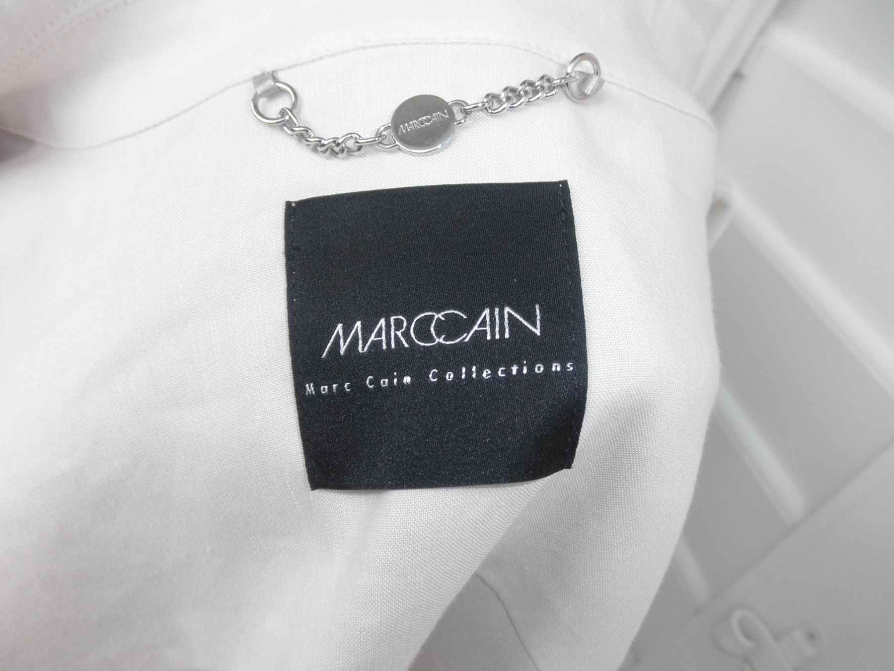 Marc Cain Jacken: Marc Cain Jacke – Neu (gemäss Beschreibung) aus Buttwil von Engelhaar 5