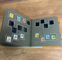 Briefmarken Album, viele Briefmarken