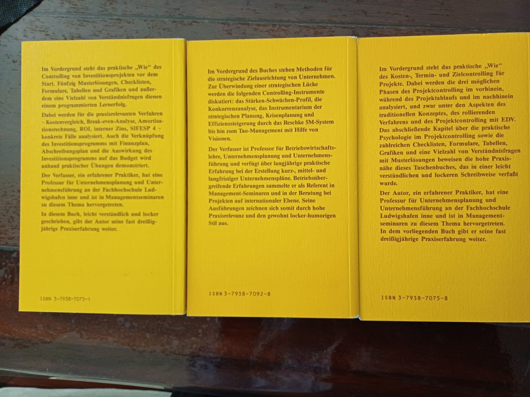 Libri: NEUwertig: 3er Bücherset Controlling – Nuovo (secondo la descrizione) da Solothurn venduto da happema 1