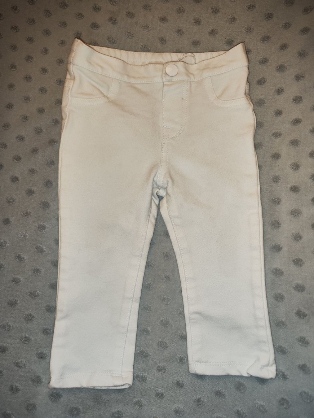 Pantalons: Jeanshose gr. 80 – D'occasion à Reinach BL par chilller92