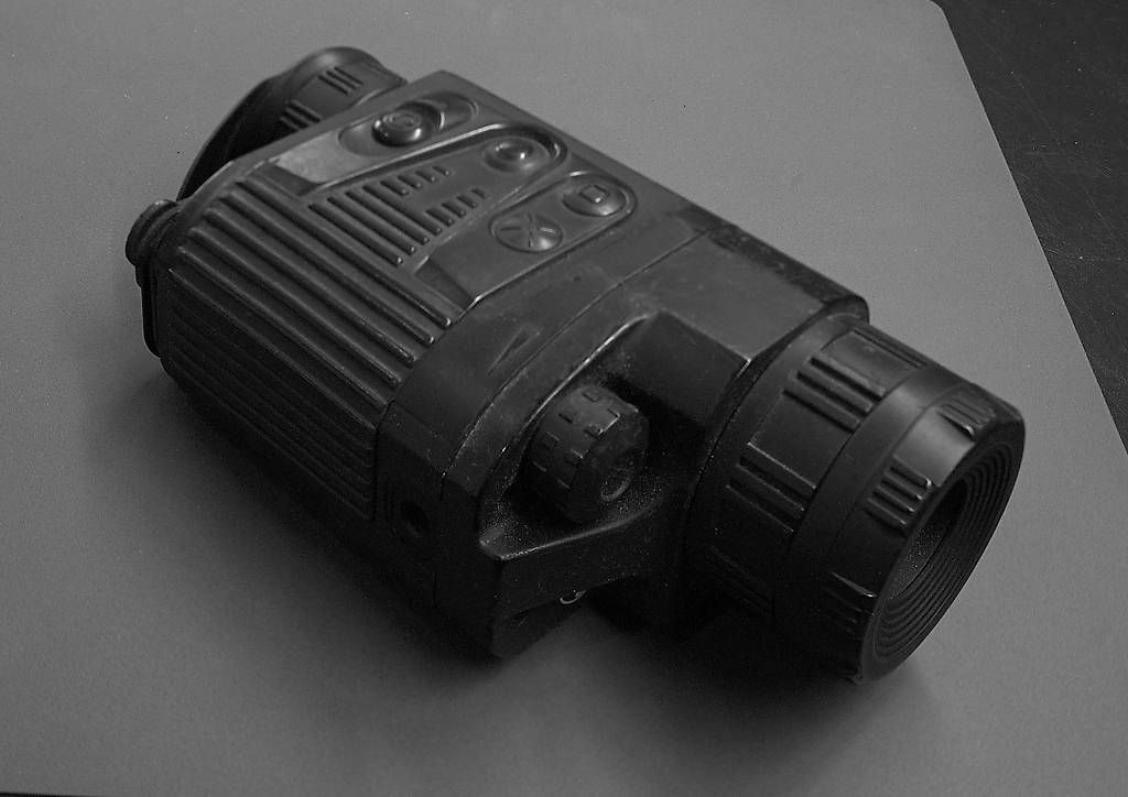 Kamera: Pulsar Quantum Lite XQ23V – Gebraucht aus Sarmenstorf von Beeology