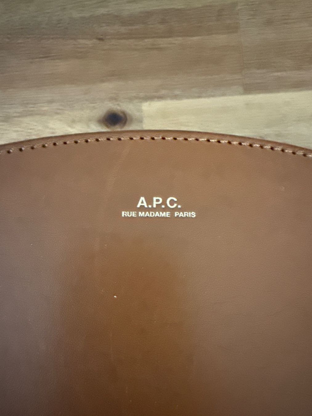 Apc Borse da donna: A.P.C. Demi Lune Bag – Usato da Zürich venduto da jbeauxarts 4