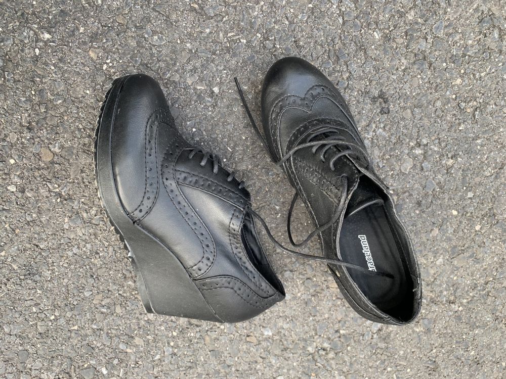Chaussure a talon faux cuire vintage Kaufen auf Ricardo