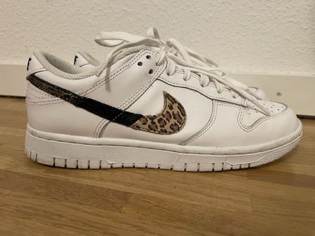Nike Dunk Low Women Gr 39