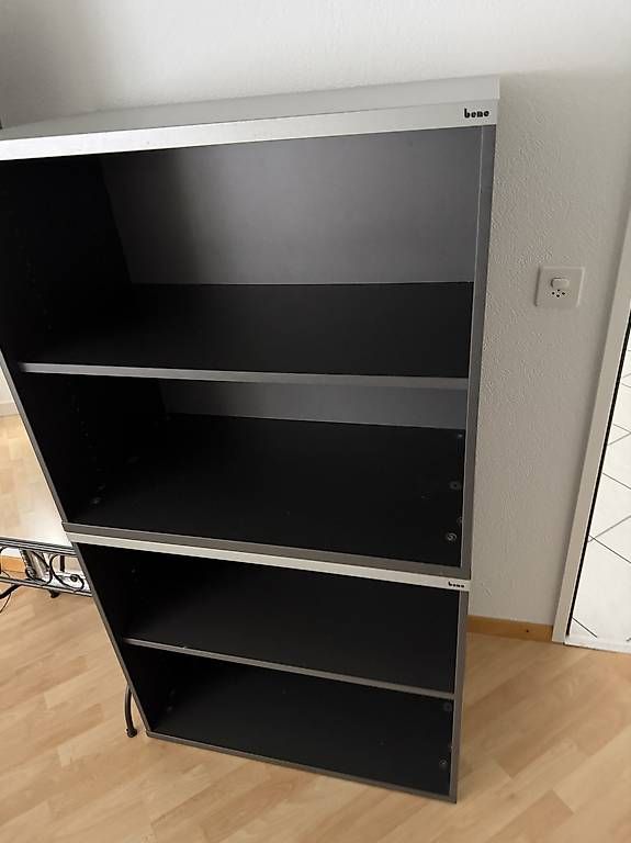 Scaffali: Aktenschrank – Usato da Zunzgen venduto da B.M. 1