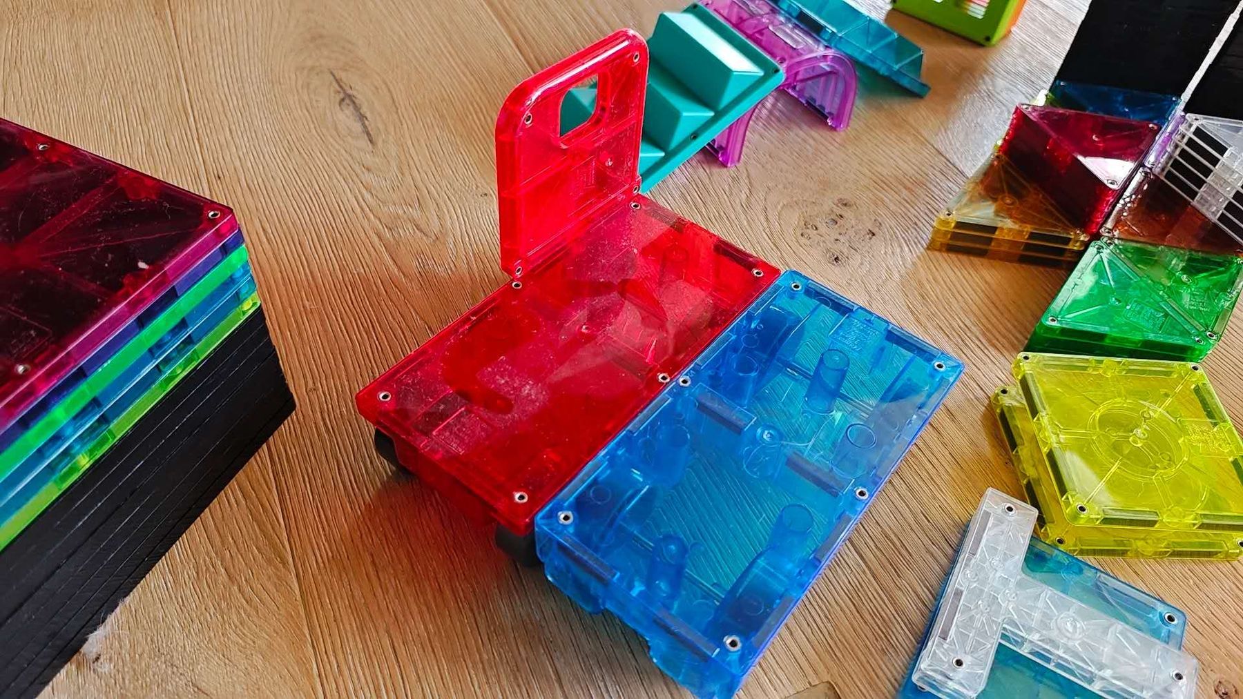 Kit di costruzioni: Magna-Tiles magnetische Bausteine – Usato da Nussbaumen AG venduto da jot_ks2f 7