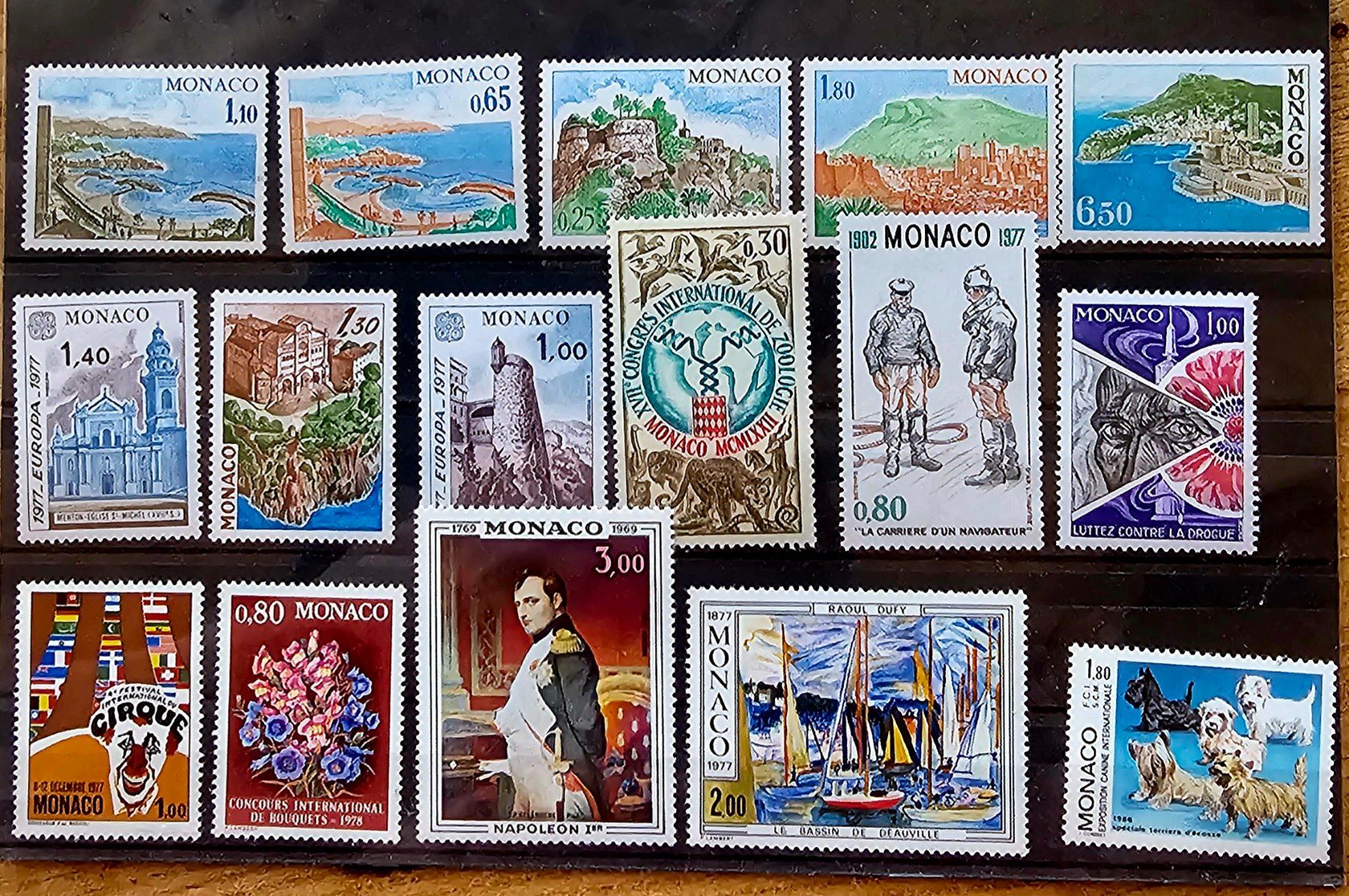Tutti i francobolli: MONACO  timbres neufs ** ~1966-76 – Nuovo (secondo la descrizione) da Les Valettes venduto da Nuba1