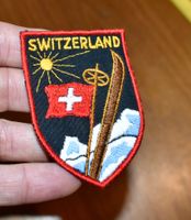 VINTAGE Badge SWITZERLAND - ST. GALLER STICKEREI ski