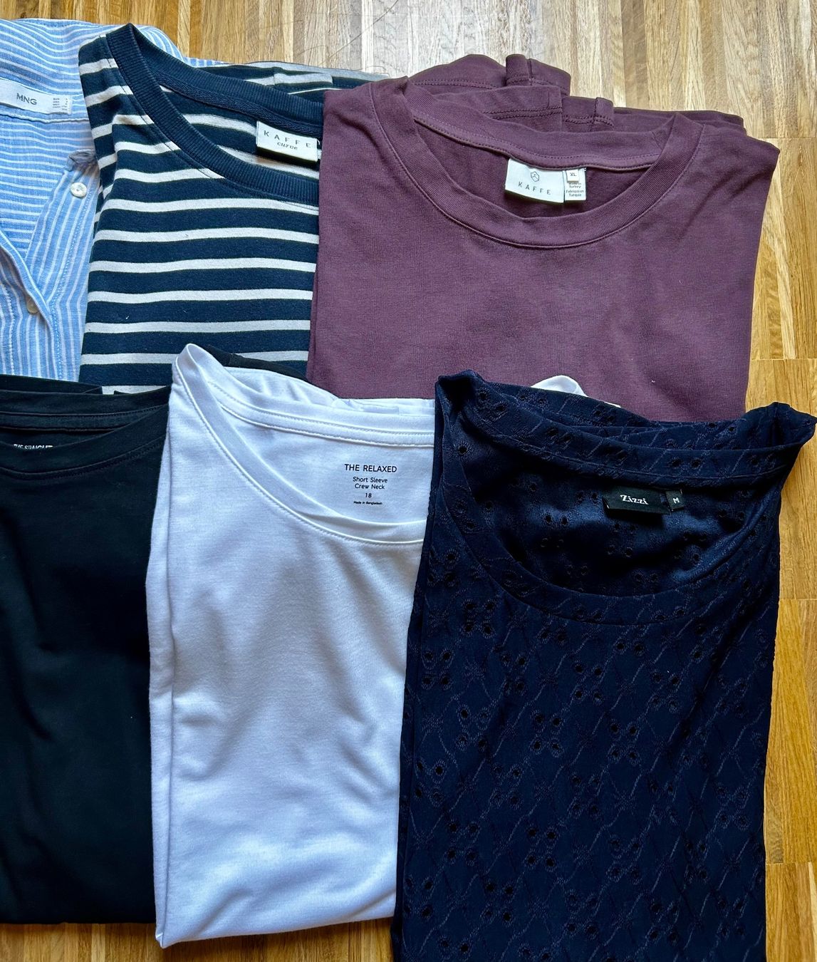 Lotti di vestiti: Kleiderpaket Oberteile 46/48 – Usato da Klingnau venduto da martinak79 2