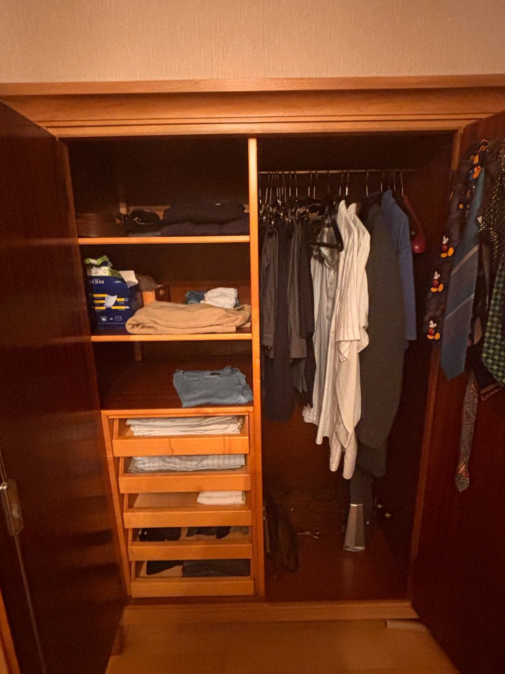 Armadi: Biedermeier Kleiderschrank – Usato da Goldau venduto da Anmala 2