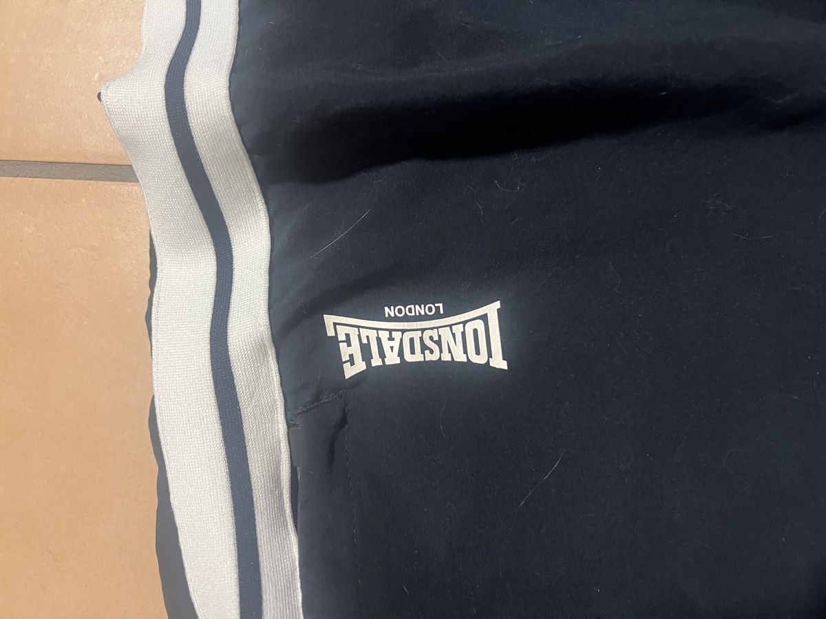 Lonsdale Pantaloni: londsdale trainerhosen – Usato da Ebikon venduto da hrh_9dyk 1