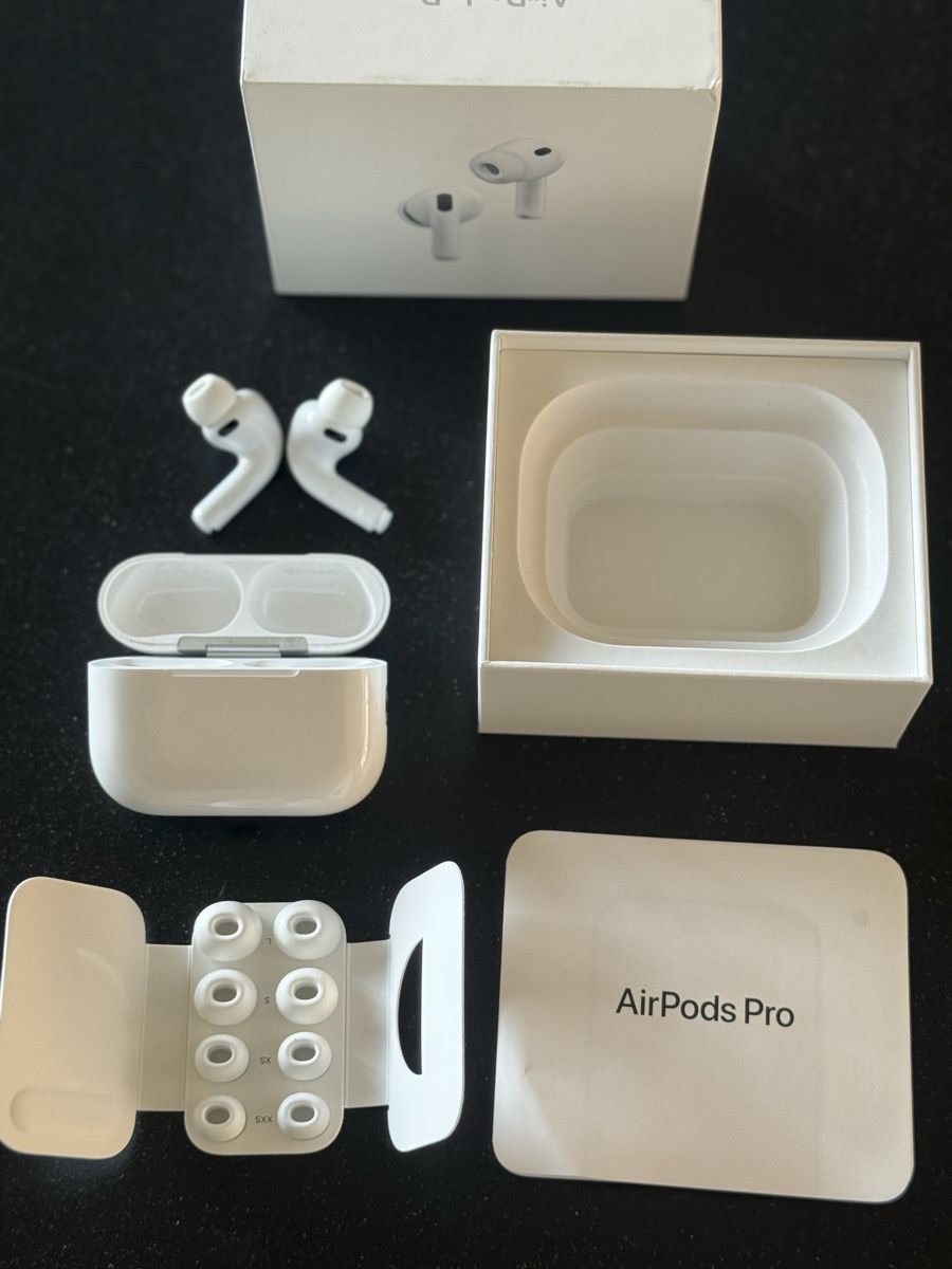 Apple Cuffie: Apple AirPods Pro 3 – Nuovo (secondo la descrizione) da Solothurn venduto da Gnaraloo 3