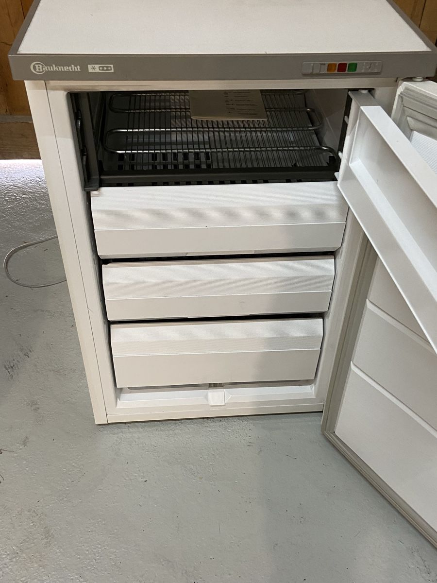 Gefrierschrank: Bauknecht Gefrierschrank  – Gebraucht aus Gipf-Oberfrick von rap_mn6p 1