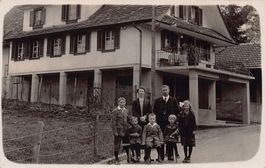 Fam. Kaufmann-Sigrist, Siebnen, Privatfoto-Karte