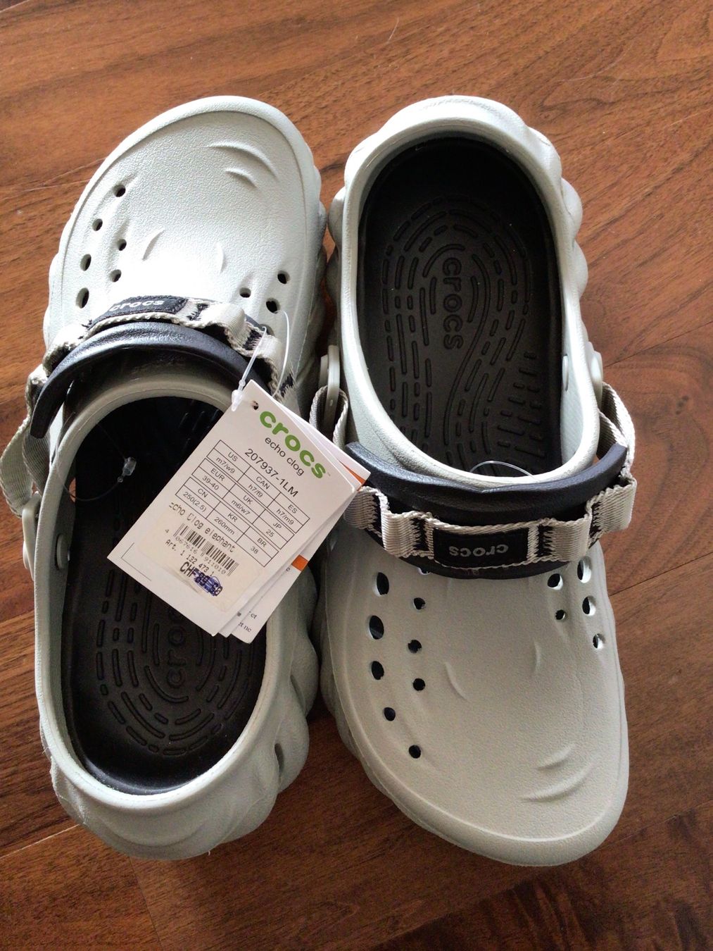 Crocs Scarpe da uomo: Crocs (Neu) – Nuovo (secondo la descrizione) da Zürich venduto da ElarmariodeRuth 2