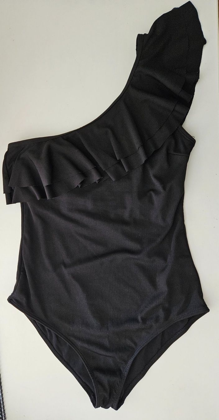 Badekleider & Bikinis: Wunderschönes Badekleid schwarz, Gr.L – Gebraucht aus Schaffhausen von sabrina915 3