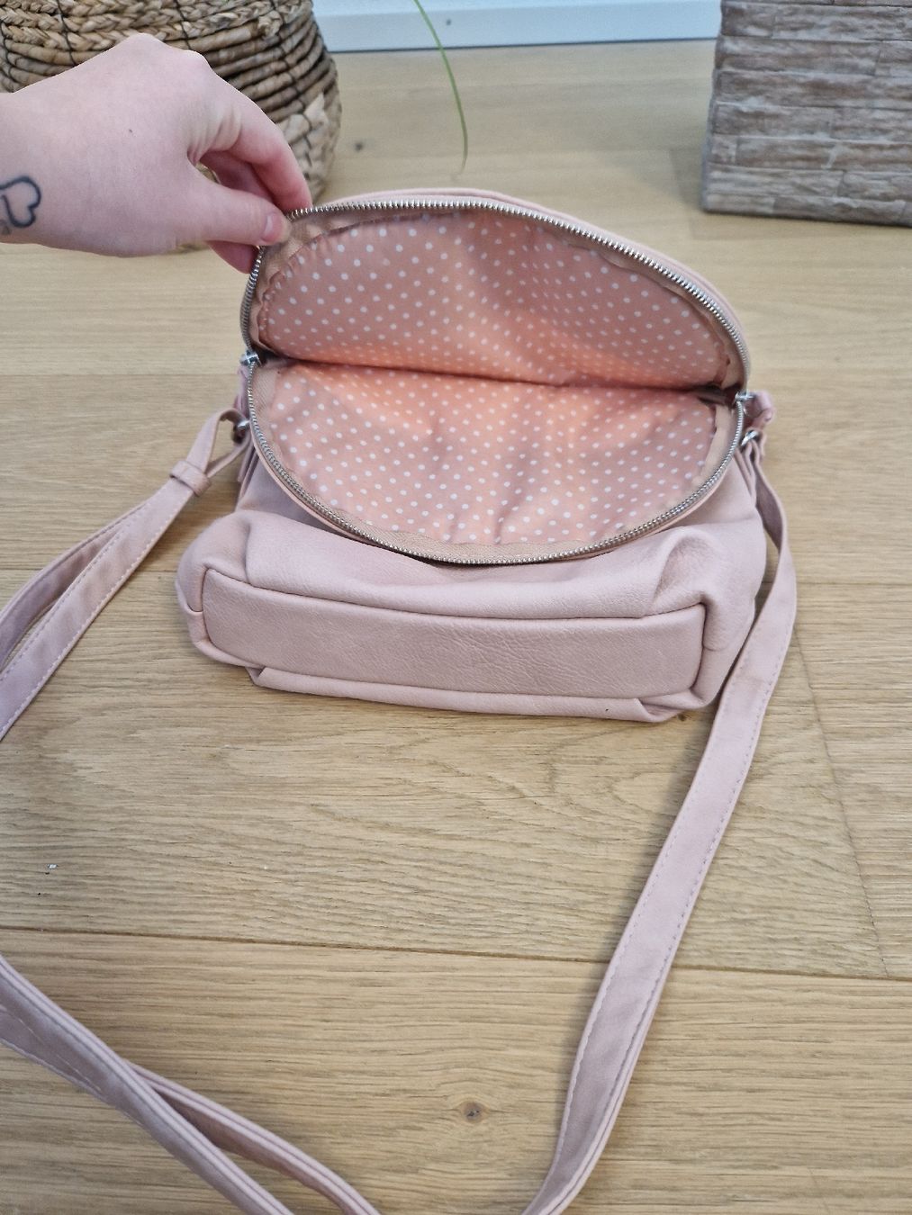 Tom Tailor Taschen für Damen: Tom Tailor Umhängetasche🩷 – Neu (gemäss Beschreibung) aus Klosters von tin_k7qd 3