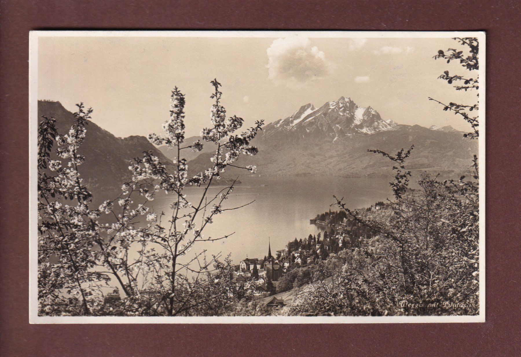 Cartoline postali: WEGGIS mit Pilatus - 1934 – Usato da Pully venduto da nicecards