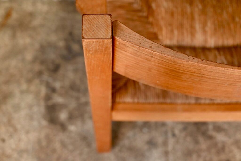 Poltrone: Lot de 3 fauteuils brutalistes en orme et paille design – Usato da COLMAR venduto da Sophiebellelurette 6