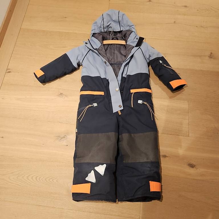 Completi: Skioverall von Rukka – Usato da Appenzell venduto da NSutter88