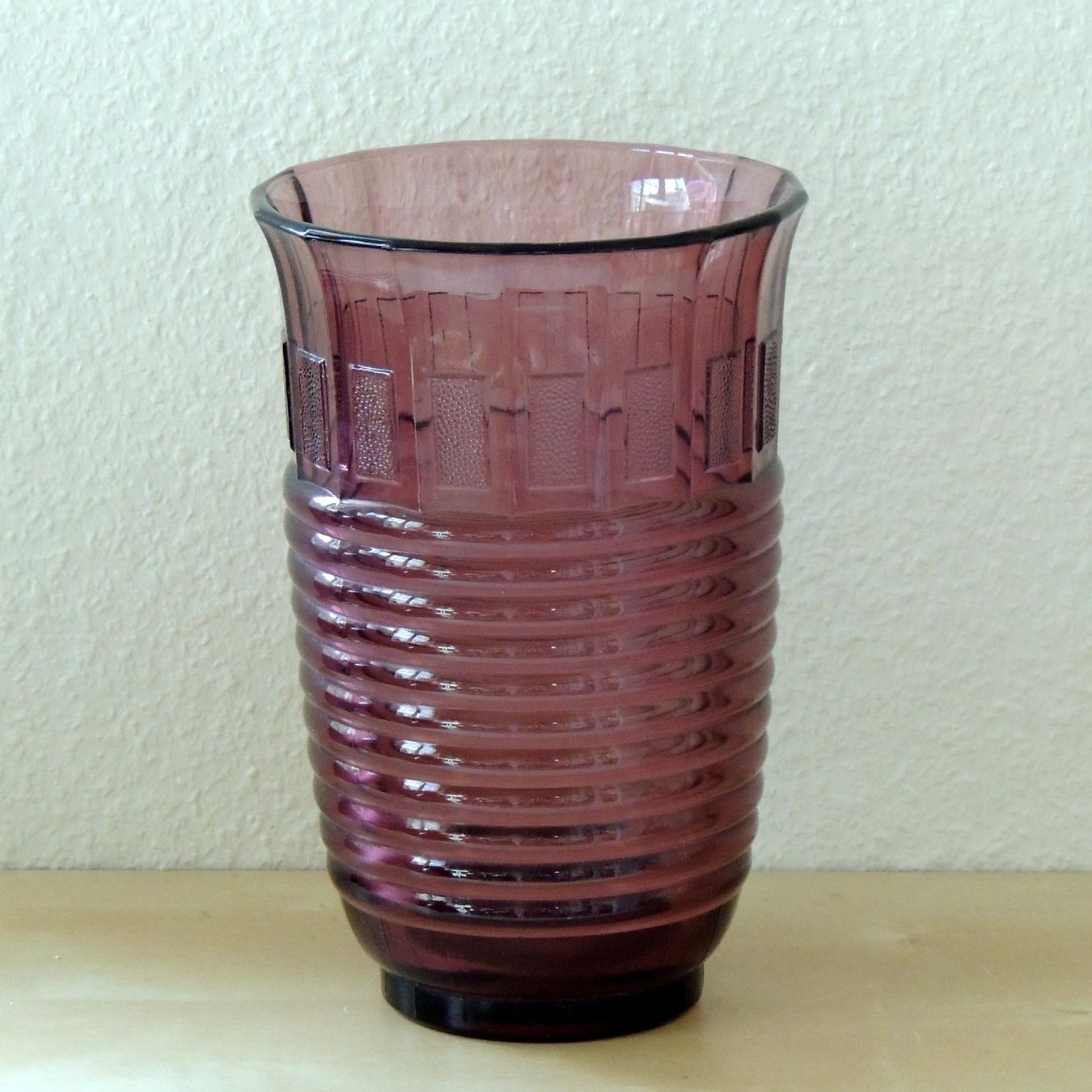 Lambert Vasi & Recipienti: Vase art déco, modèle Benoît, Val St-lambert, Luxval, 1930s – Usato da La Chaux-de-Fonds venduto da Helene2300 2