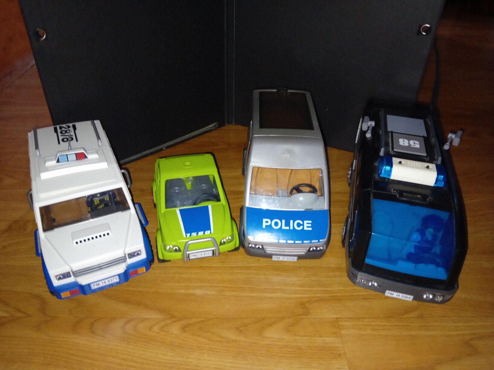 Playmobil Giocattoli: Playmobil polizia ecc.. 4 veicoli – Usato da Biasca venduto da Old_6blh