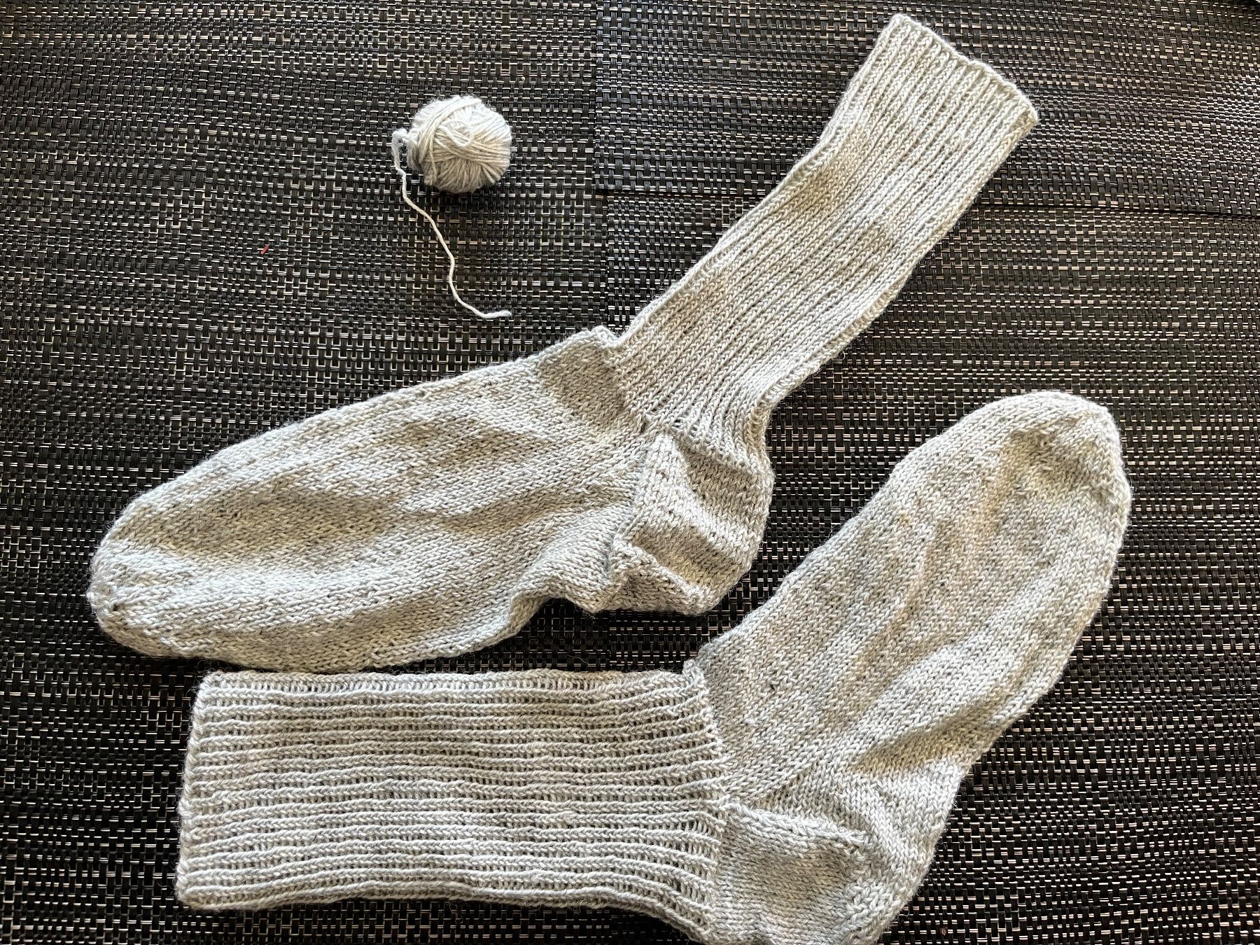 Calze: Handgestrickte Socken, ca Grösse 39/40 – Nuovo e nell'imballaggio originale da Baar venduto da Aatina
