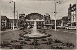 BASEL -  Bahnhof -  Oldtimer  -  1960