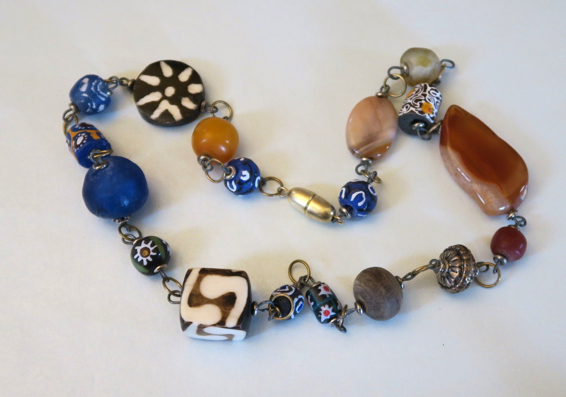 Catenine: Kette mit verschiedene Perlen "Horn" – Usato da Brittnau venduto da marlenestone 3