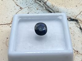 Natürlicher, bearbeiteter Saphir 4.5ct