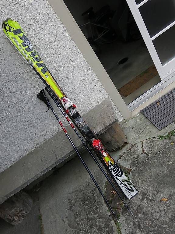 Skis: Völkl - Ski und Stöcke – Gebraucht aus Pfäffikon ZH von eb18abm