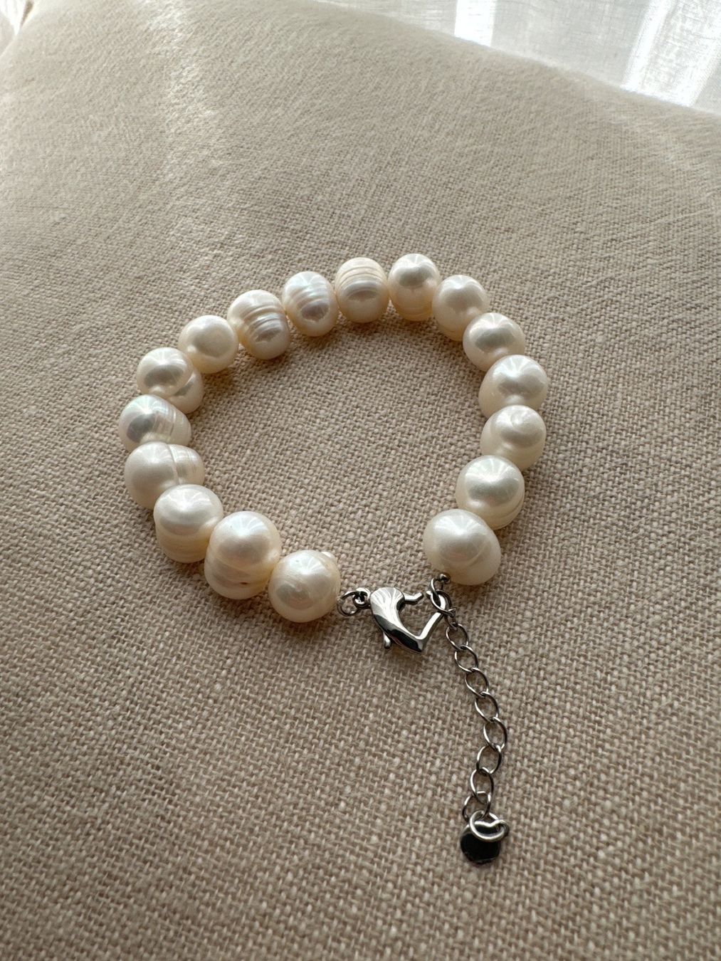 Armbänder & -reifen: Süsswasser Perlen Armband weiss NEU – Neu und originalverpackt aus Brütten von Rod816 2