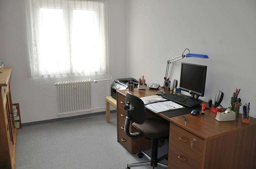 Scrivanie: Bürotisch – Usato da Schindellegi venduto da gia_d7c5