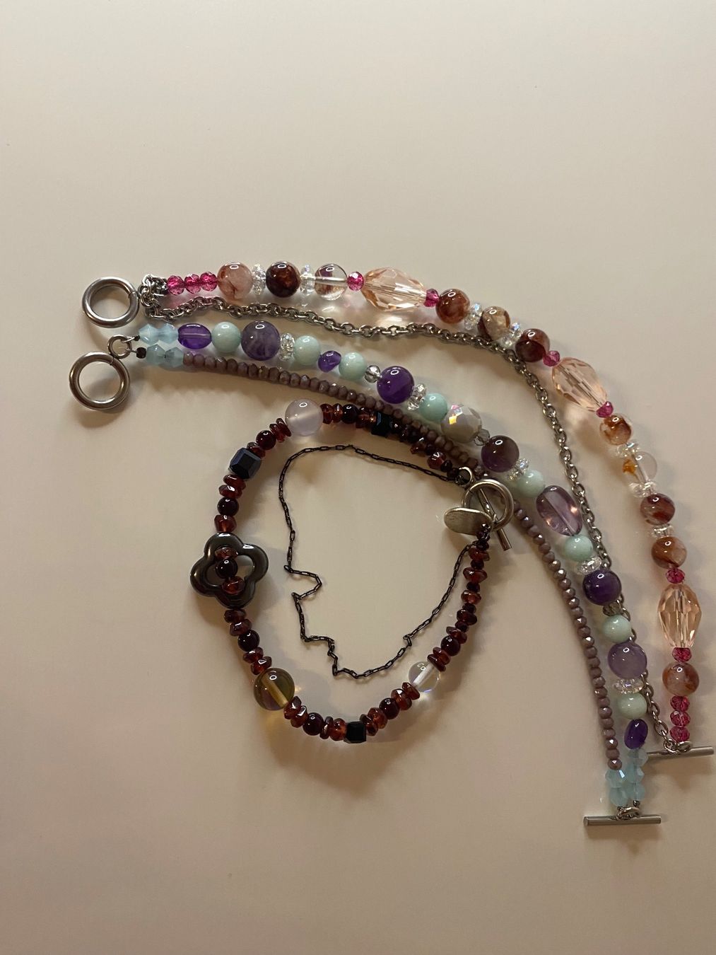 Bracciali & Braccialetti: Bracelets stone&crys./ Special Offer 3 for 99fr. – Nuovo (secondo la descrizione) da Grenchen venduto da adl_ds8n