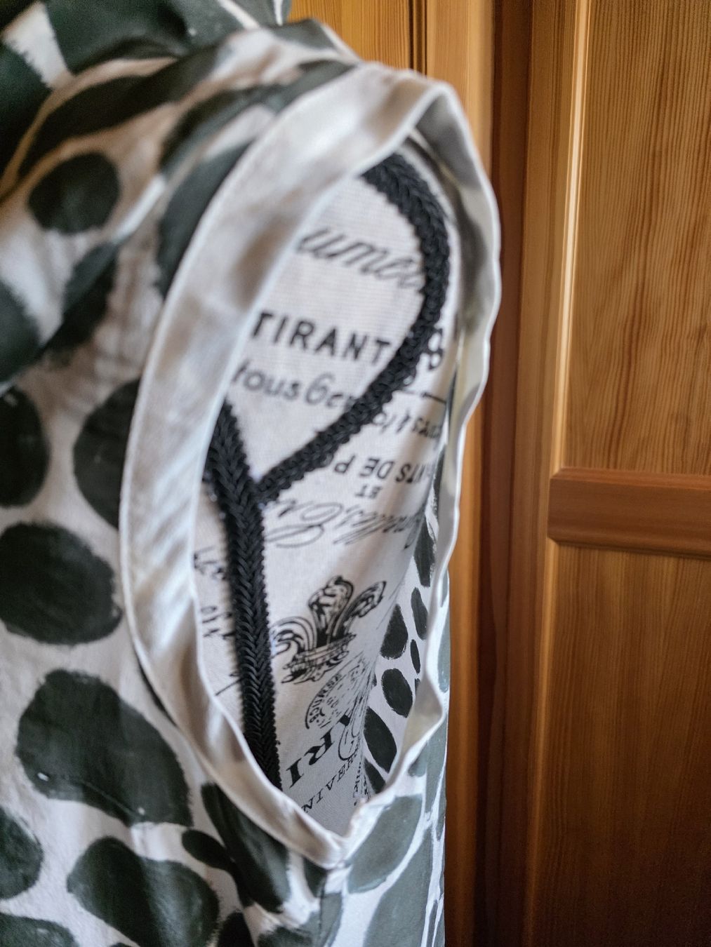 Liviana Conti Tuniche: Tunica seta Liviana Conti – Nuovo (secondo la descrizione) da calpiogna venduto da dadalter 5